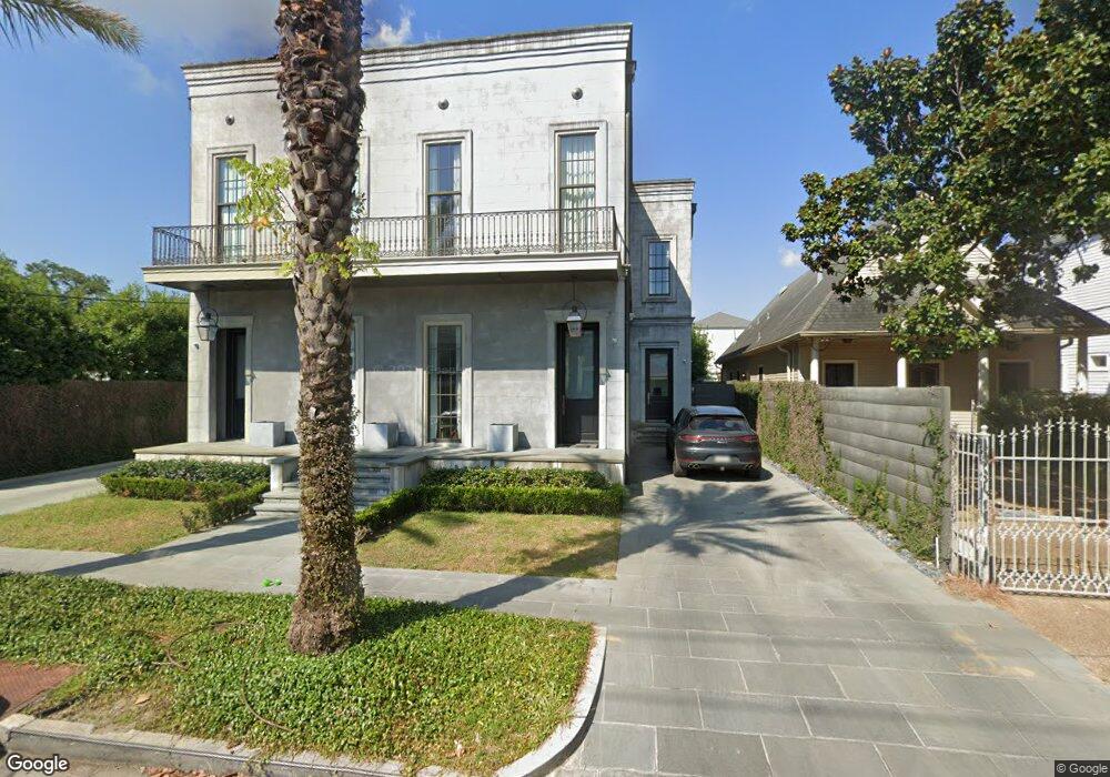 918 Soniat St, New Orleans, LA 70115 - photo 1