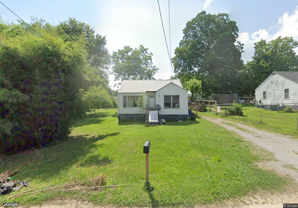 606 Oak St, Manchester, TN 37355 - photo 1