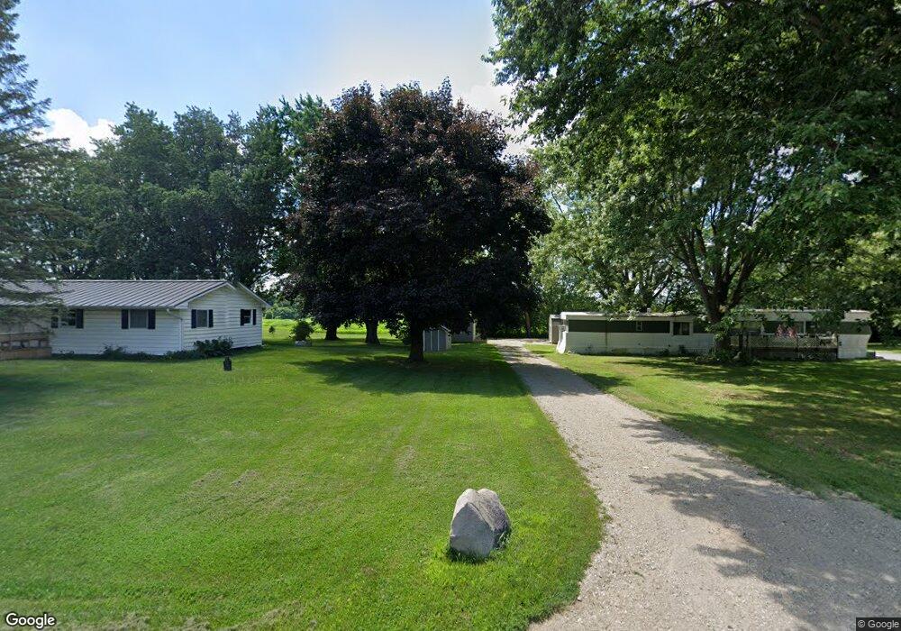 1331 Beech Rd, Nappanee, IN 46550 - photo 1