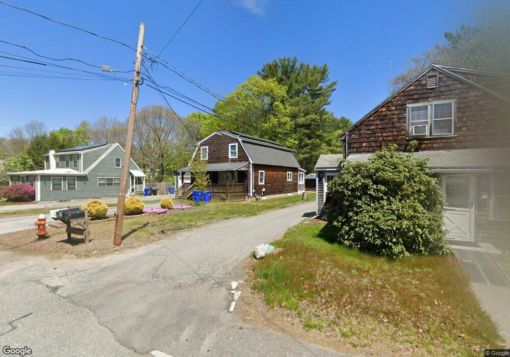 89 Pleasant St, Rockland, MA 02370 - photo 1