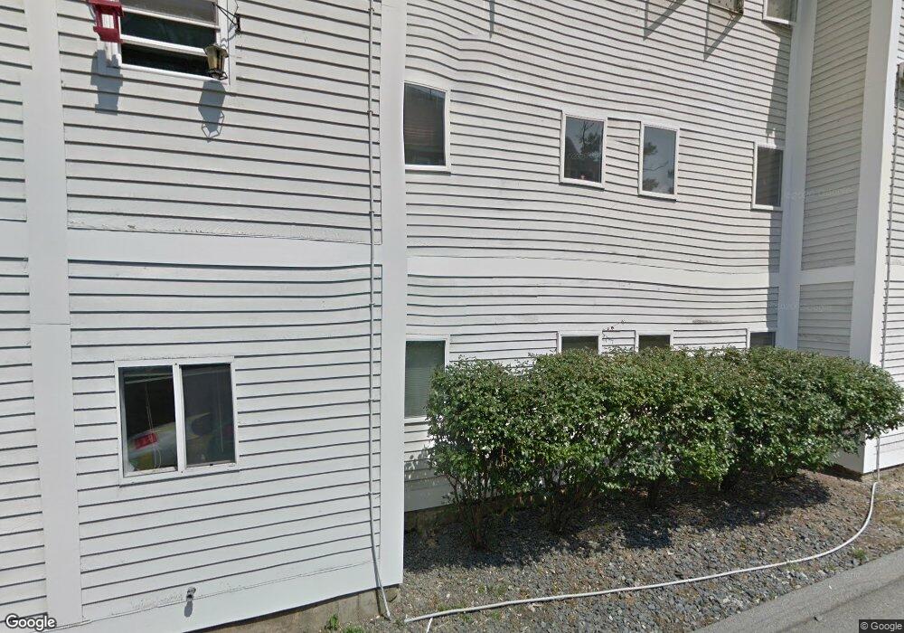 10 Donald St unit 11,1, Weymouth, MA 02188 - photo 1