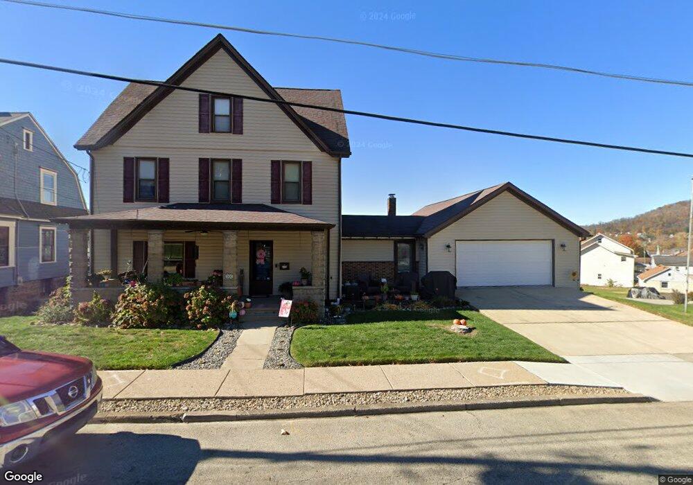 906 Vine St, West Newton, PA 15089 - photo 1