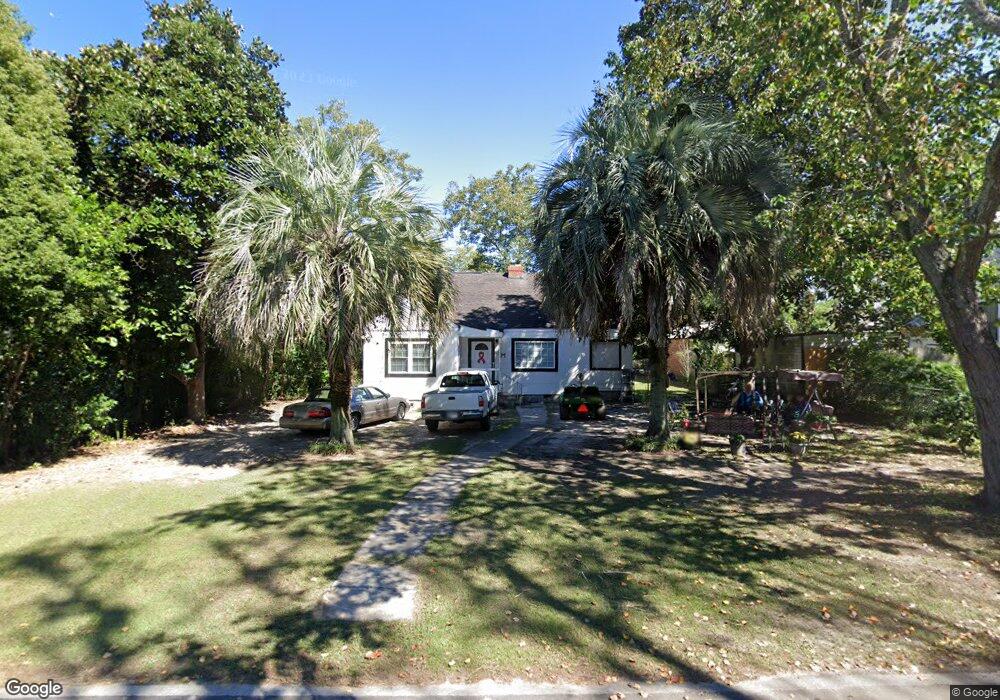 219 Darling St, Blackshear, GA 31516 - photo 1