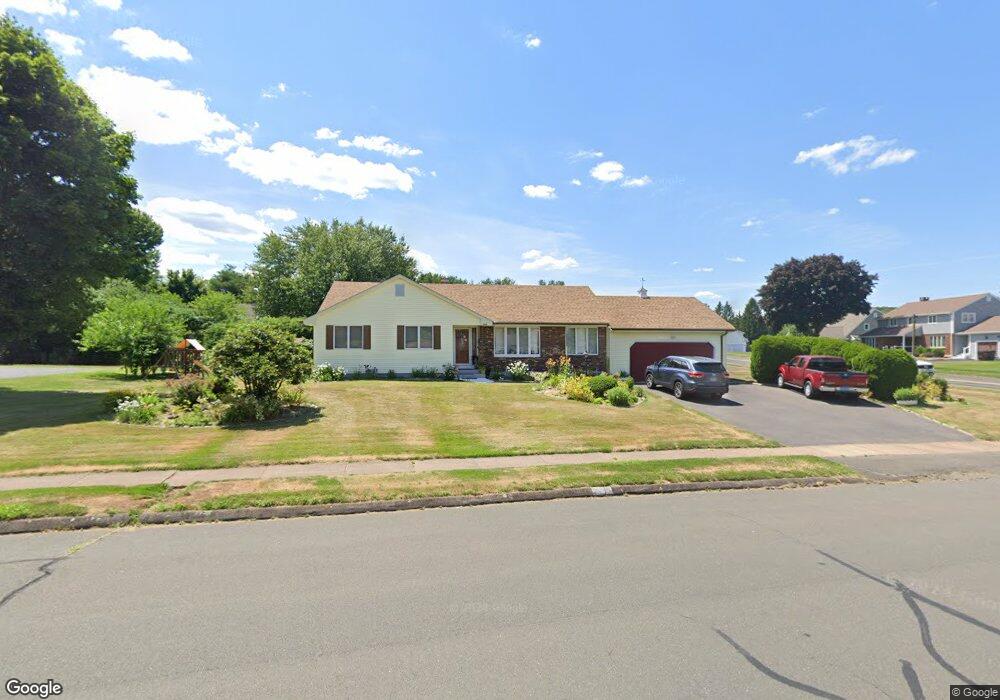 369 Coppermill Rd, Wethersfield, CT 06109 - photo 1