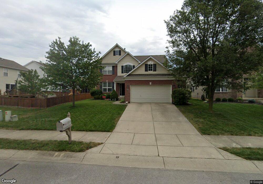 13711 Wendessa Dr, Fishers, IN 46038 - photo 1