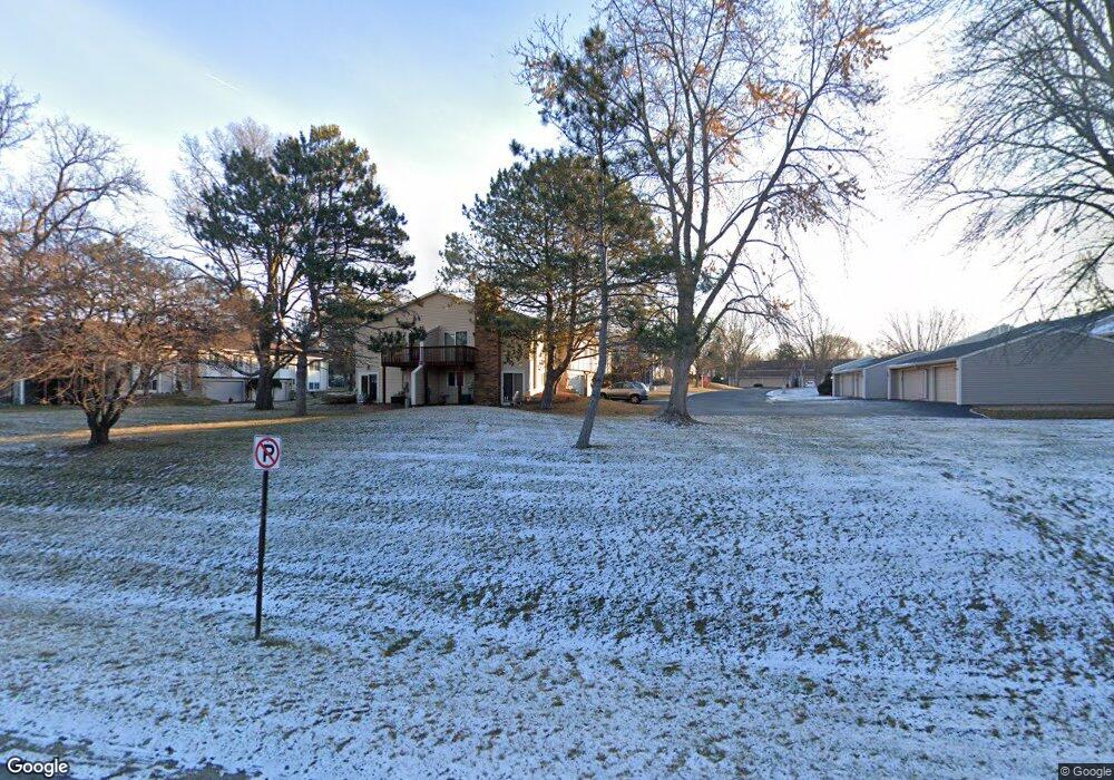 10467 Yorktown Ln N, Maple Grove, MN 55369 - photo 1