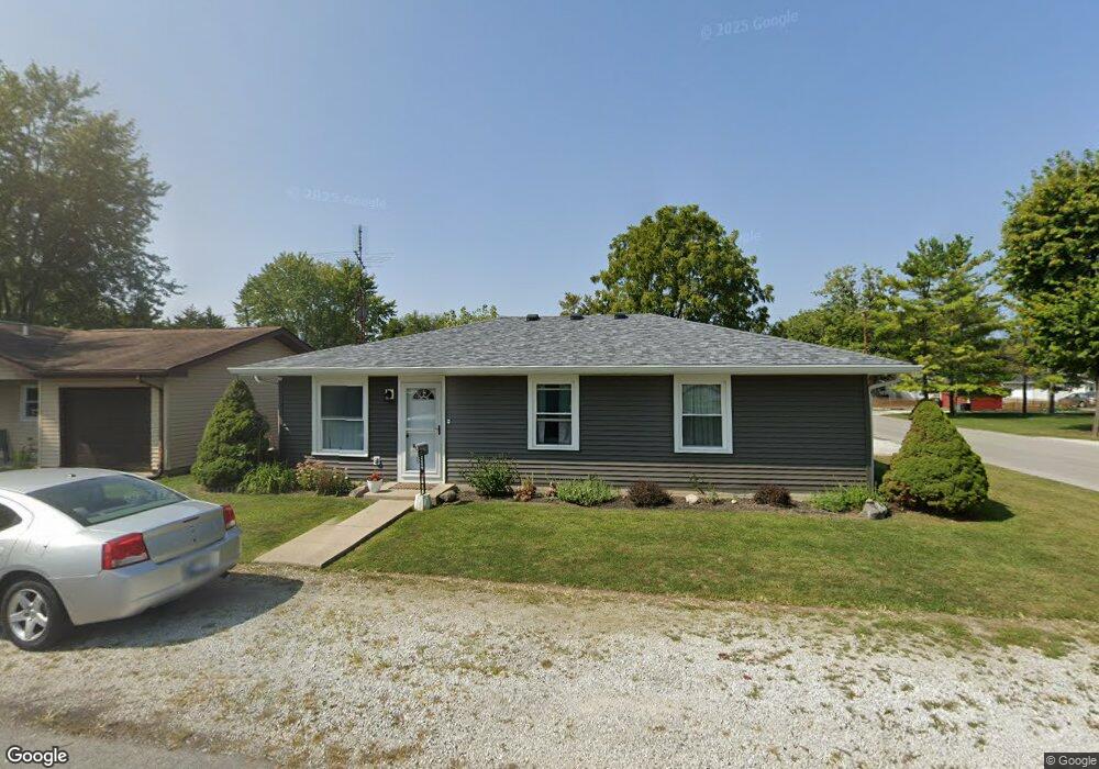 838 Oak St, Tipton, IN 46072 - photo 1