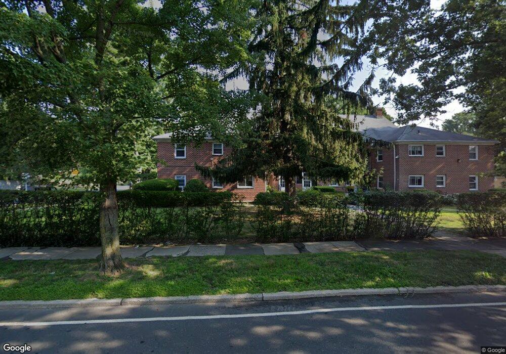 62 Maple Tree Ave unit 1, Stamford, CT 06906 - photo 1