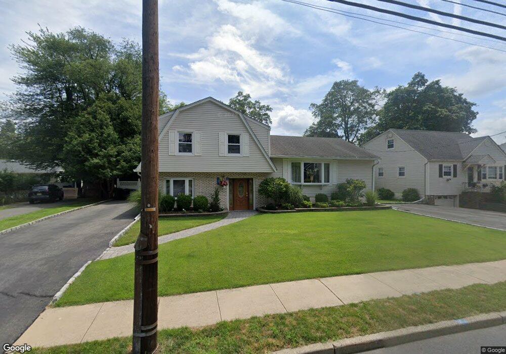 563 Cleveland Ave, Rivervale, NJ 07675 - photo 1
