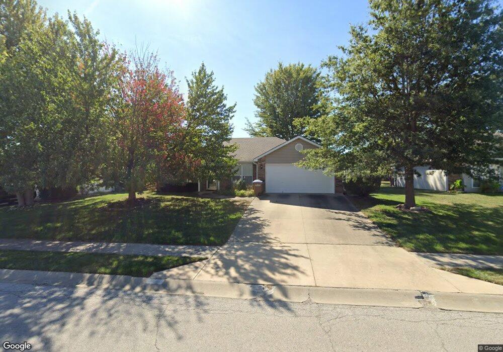 305 E Elm St, Raymore, MO 64083 - photo 1