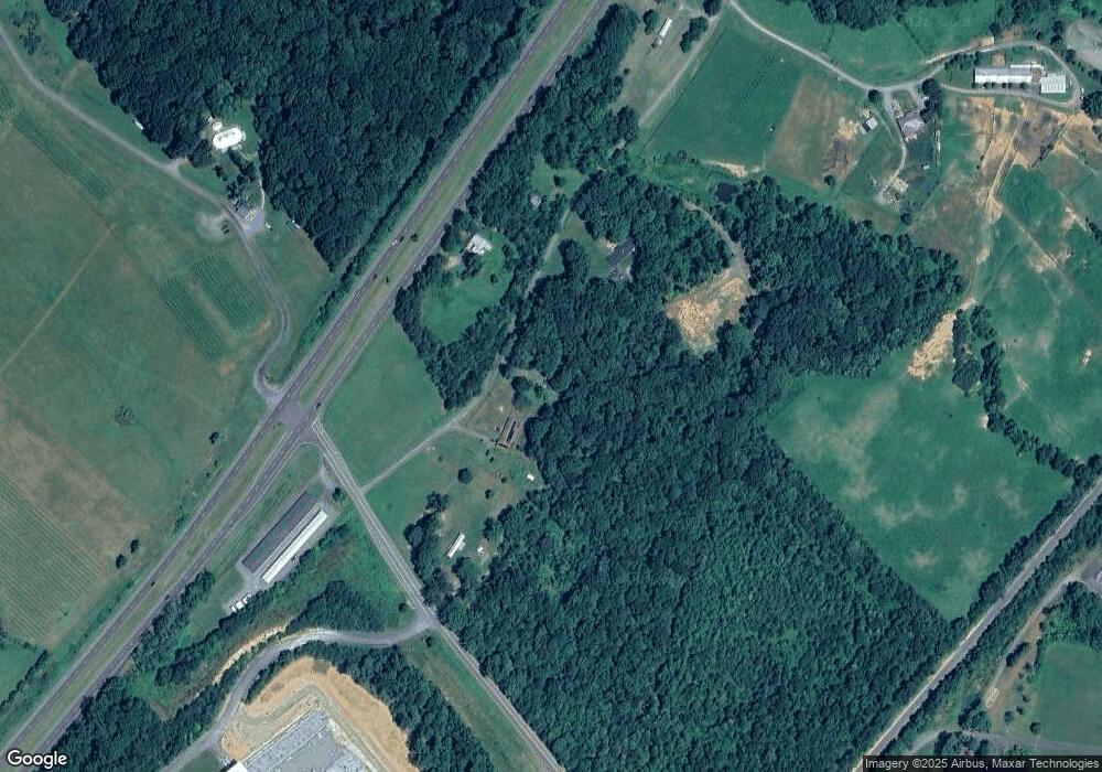 16179 Thoroughbred Rd, Gordonsville, VA 22942 - photo 1