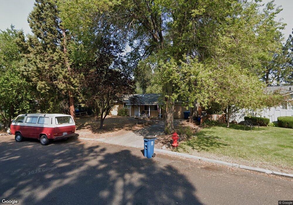 1600 NE Pheasant Ln, Bend, OR 97701 - photo 1