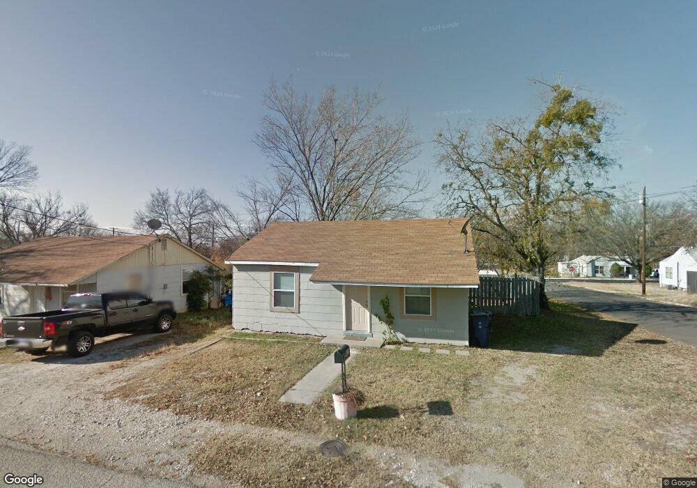 800 S Hill St, Decatur, TX 76234 - photo 1