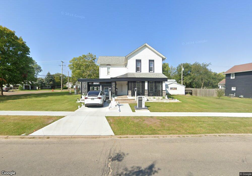 728 2nd St, Columbus Junction, IA 52738 - photo 1