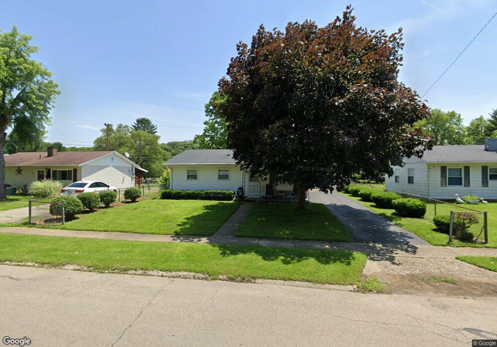 569 Antrim Rd, Xenia, OH 45385 - photo 1