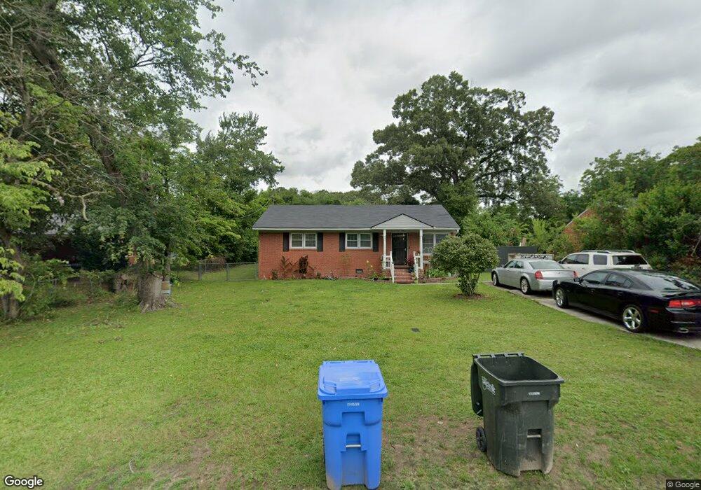 322 Richmond Dr, Fayetteville, NC 28304 - photo 1