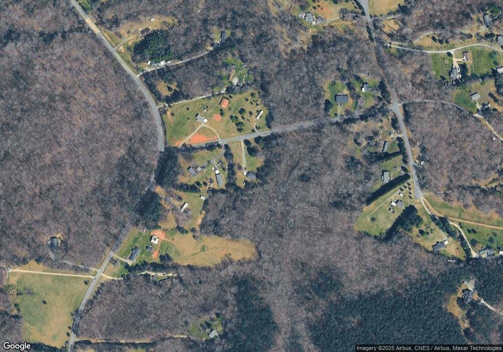 1618 Calvin Ln, Clover, SC 29710 - photo 1