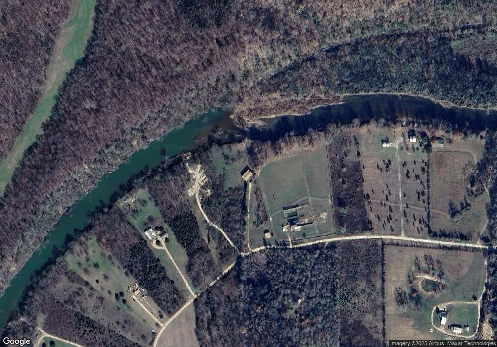 586 Buffalo Bottom Rd, Linden, TN 37096 - photo 1