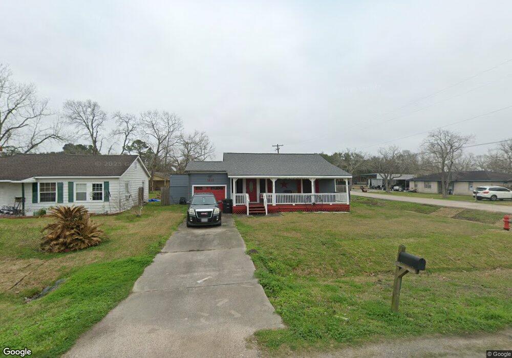 1419 S Durant St, Alvin, TX 77511 - photo 1