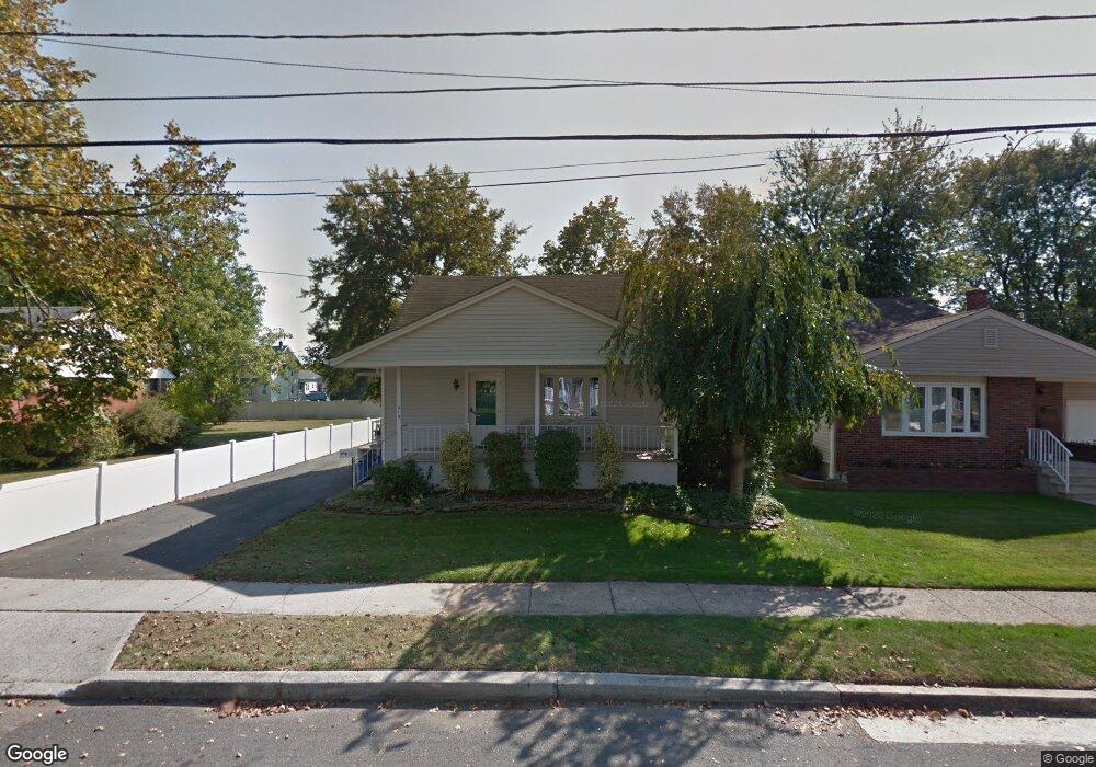 519 W 2nd St, Bound Brook, NJ 08805 - photo 1