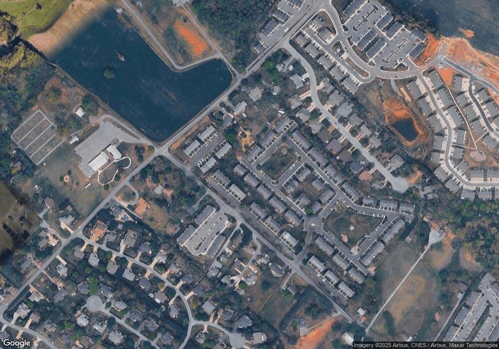 2902 Crystal Spring Ln, Harrisonburg, VA 22801 - photo 1