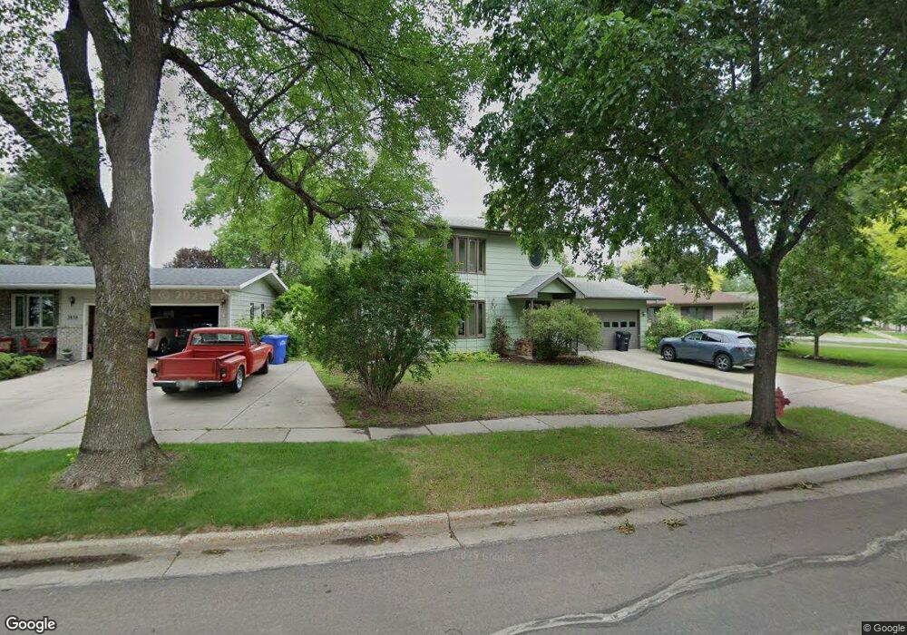 2842 2nd St N, Fargo, ND 58102 - photo 1