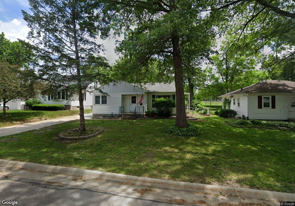 2308 California St, Cedar Falls, IA 50613 - photo 1