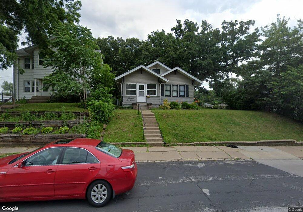 1727 Bridge Ave, Davenport, IA 52803 - photo 1