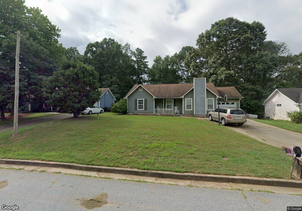 1319 Winslow Dr, Jonesboro, GA 30238 - photo 1
