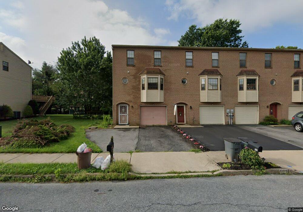 514 Vera Cir, Bethlehem, PA 18017 - photo 1