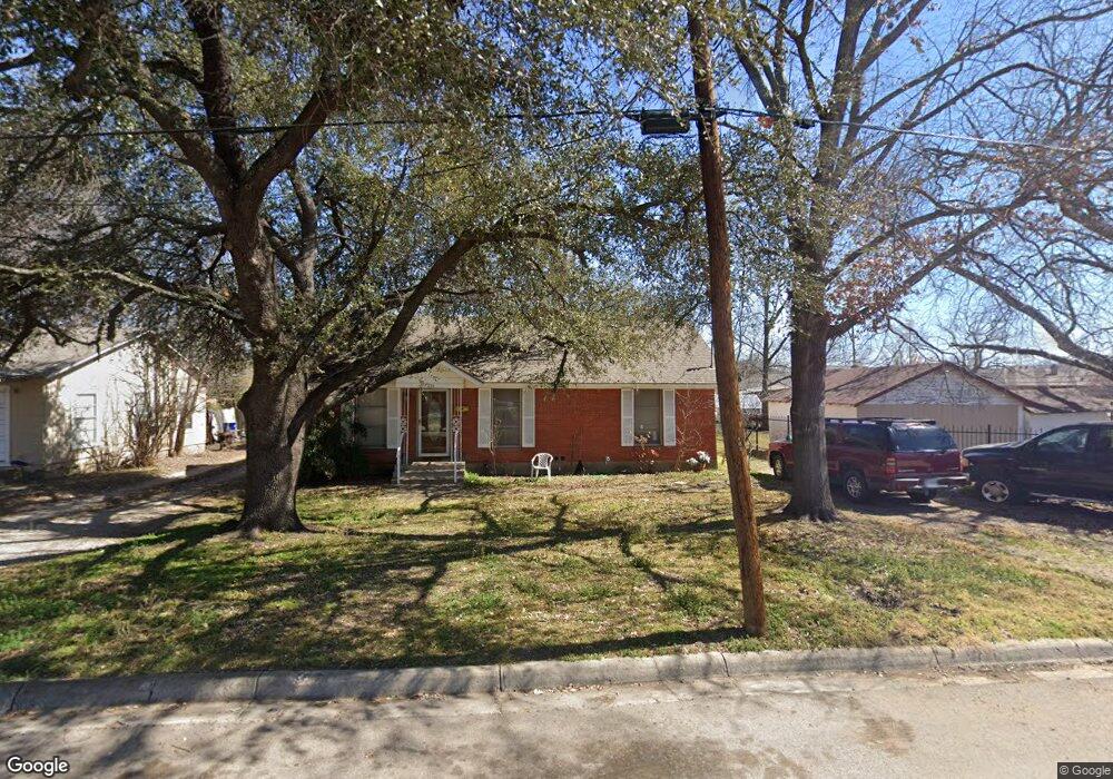 104 N Roe St, Fort Worth, TX 76108 - photo 1