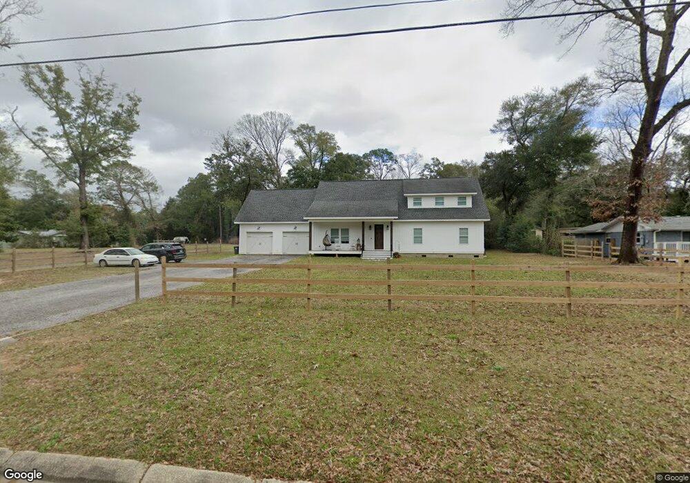8630 Eight Mile Creek Rd, Pensacola, FL 32526 - photo 1