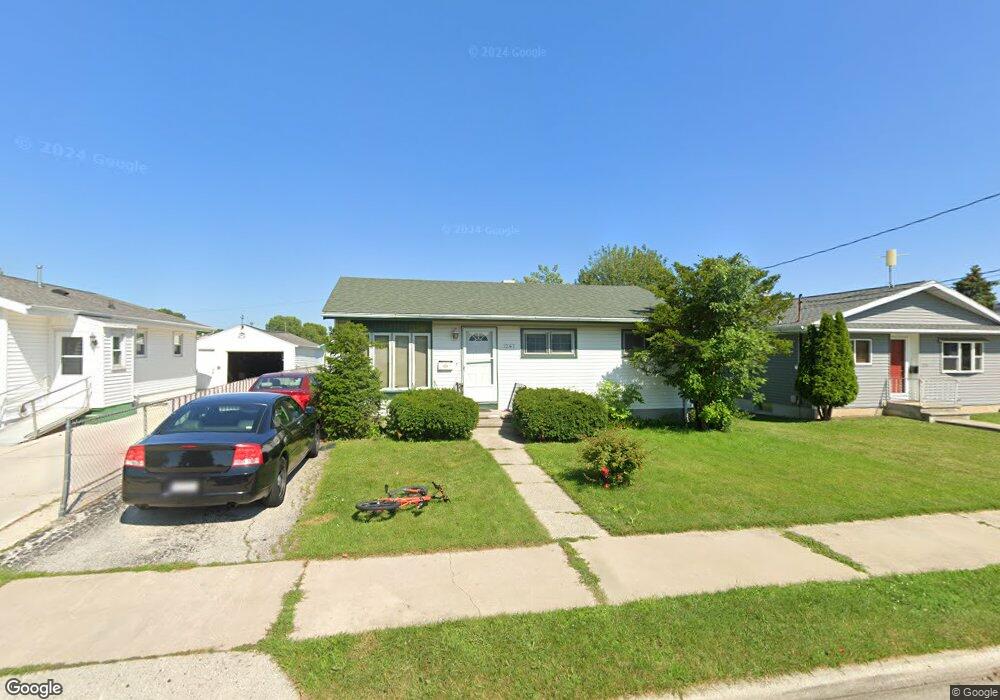 1247 S 31st St, Manitowoc, WI 54220 - photo 1