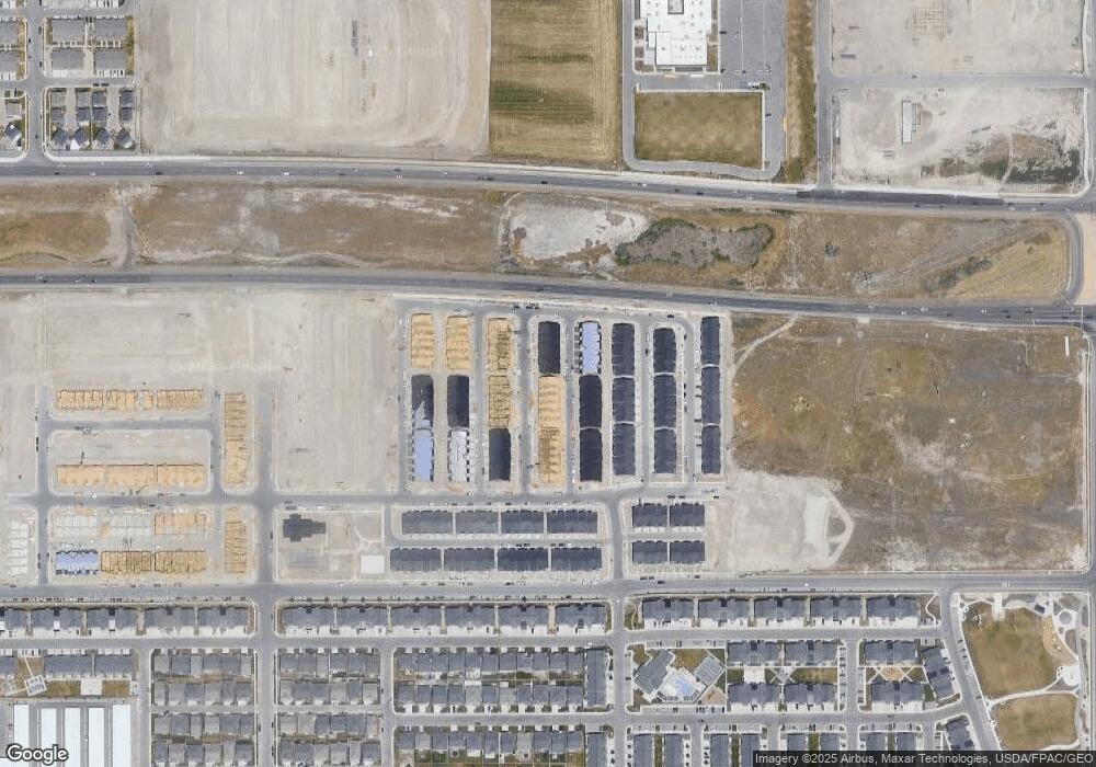 2034 N 3930 W unit 236, Eagle Mountain, UT 84043 - photo 1