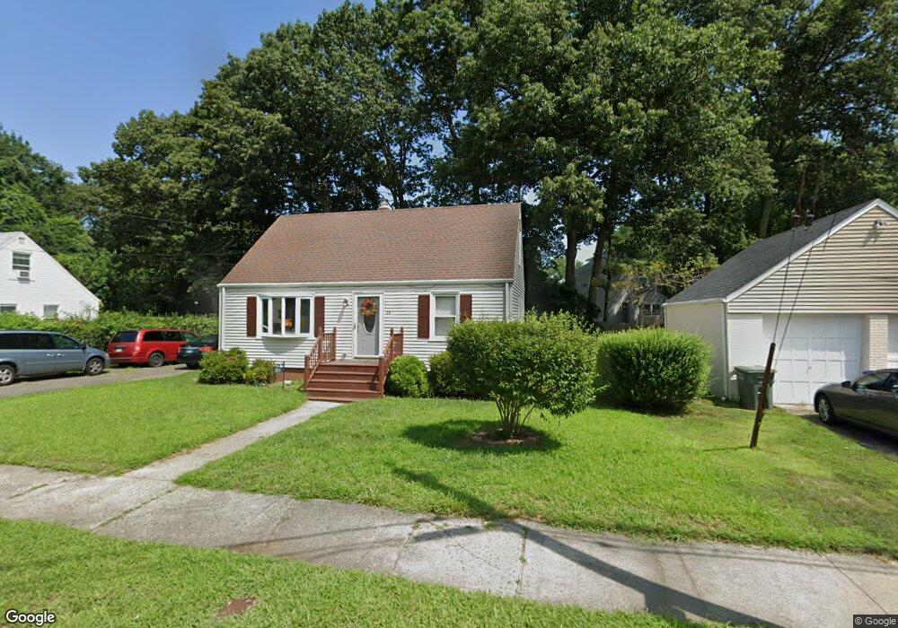 28 Memory Ln, Bridgeport, CT 06606 - photo 1