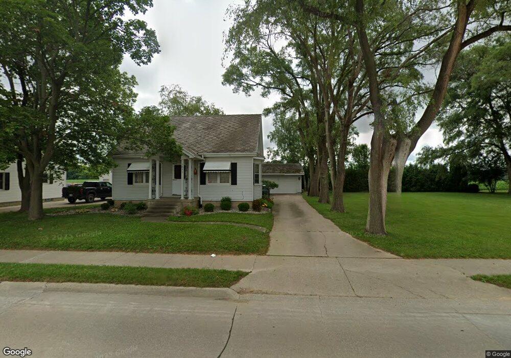 1093 S Main St, Frankenmuth, MI 48734 - photo 1