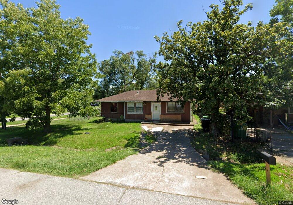 13226 Knollcrest St, Houston, TX 77015 - photo 1