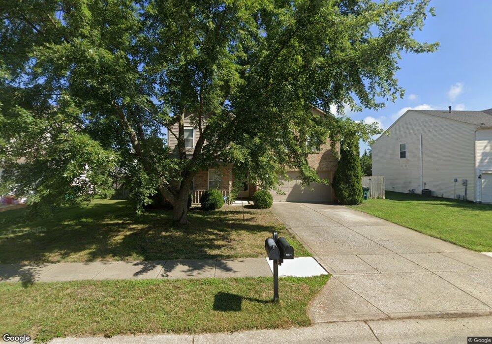 10570 Pleasant View Ln, Fishers, IN 46038 - photo 1