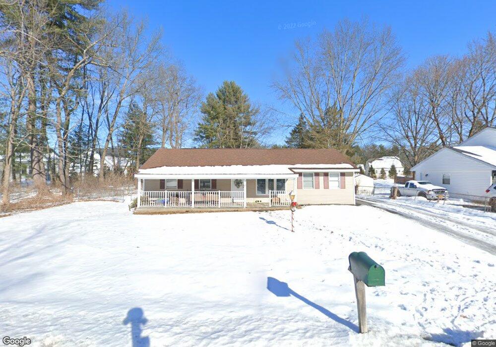 25 Davidson Dr, Saratoga Springs, NY 12866 - photo 1