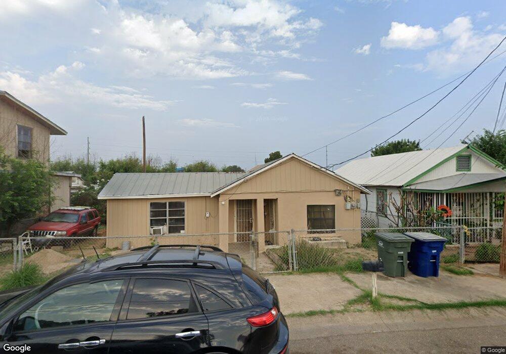 2304 Monterrey Ave, Laredo, TX 78040 - photo 1
