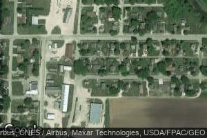 904 Franklin St, Elgin, IA 52141