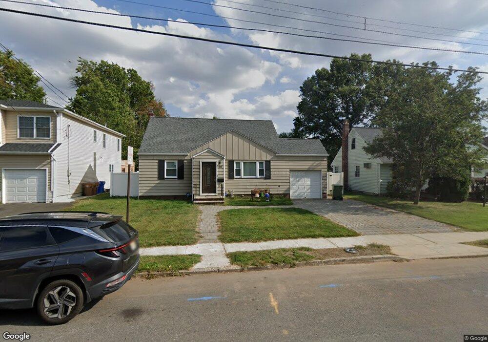 317 Edgewood Rd, Linden, NJ 07036 - photo 1