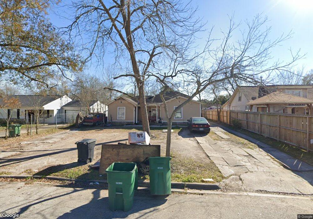 7024 Eppes St, Houston, TX 77087 - photo 1