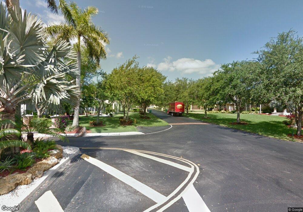 1935 Laurel Oaks Dr, Davie, FL 33330 - photo 1