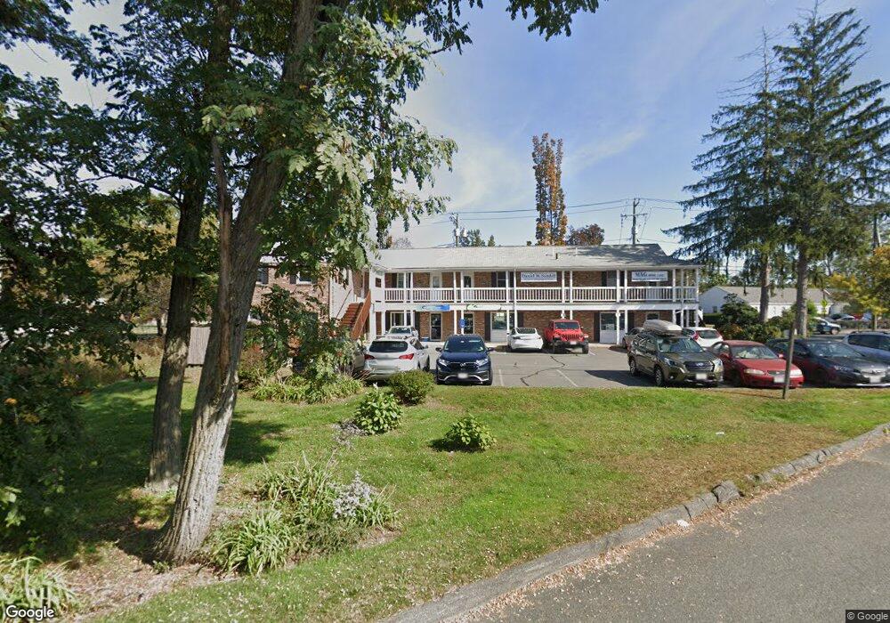 228 Triangle St unit 2, Amherst, MA 01002 - photo 1