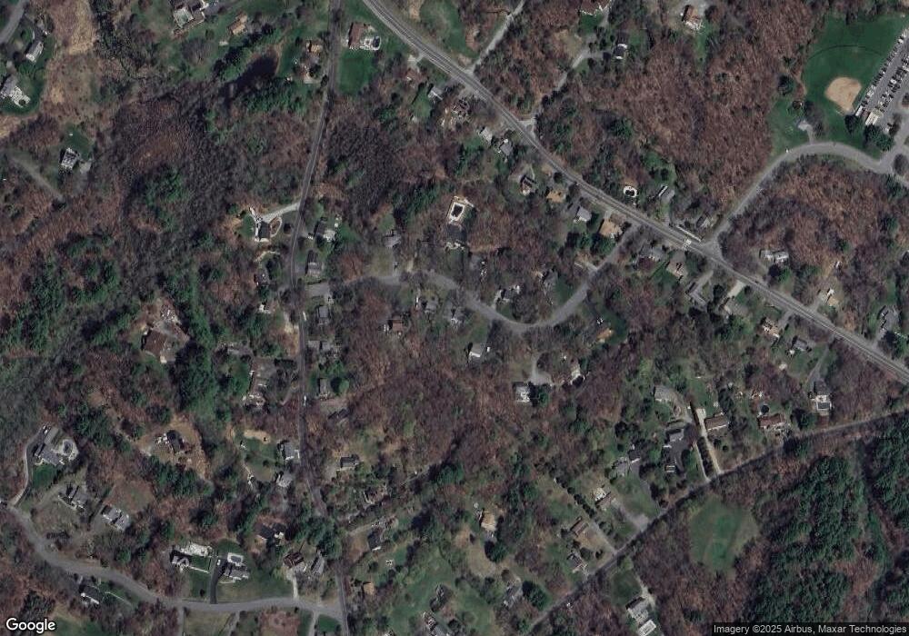 10 Birch Ln, Byfield, MA 01922 - photo 1