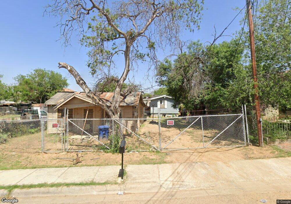 416 E Guerrero St, Laredo, TX 78040 - photo 1