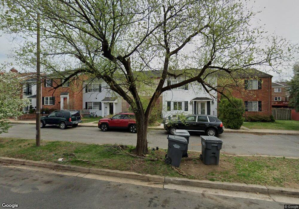 3315 Ardley Ct, Falls Church, VA 22041 - photo 1