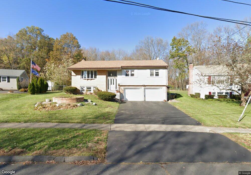 194 Newton St, Berlin, CT 06037 - photo 1