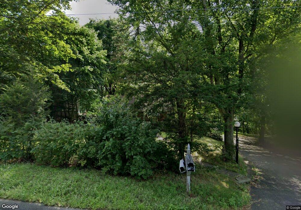 140 Maple St, Seymour, CT 06483 - photo 1